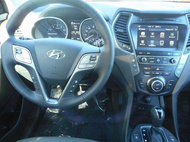 2017 Hyundai Santa Fe AWD Limited Ultimate 4dr SUV